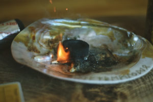 kadzielnica kadzielniczka zioła kadzidło naturalne paranormalia duchowość spoko czarodziejki jak palić seidr ceramika