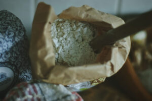 pierwszy chleb na zakwasie zakwas zytni pszenny mlynomag woreczki na chleb zerwaste bababag hetman jewelry